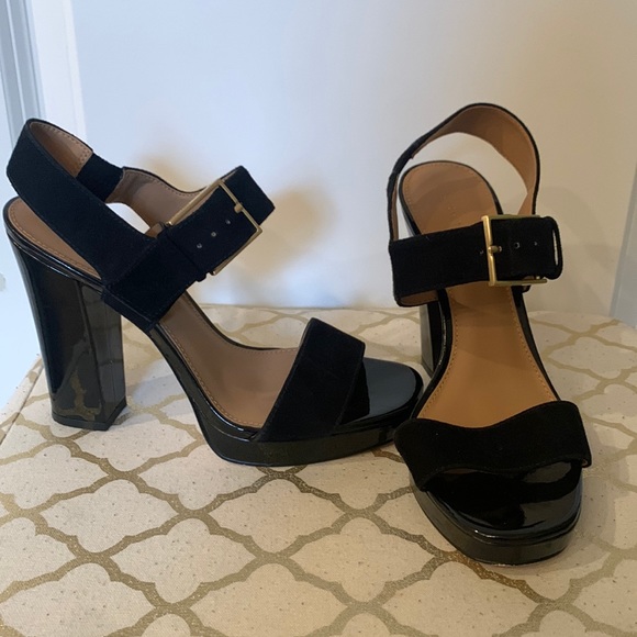 Calvin Klein black thick strap platform open toed block heel. Size 6. - Picture 1 of 4
